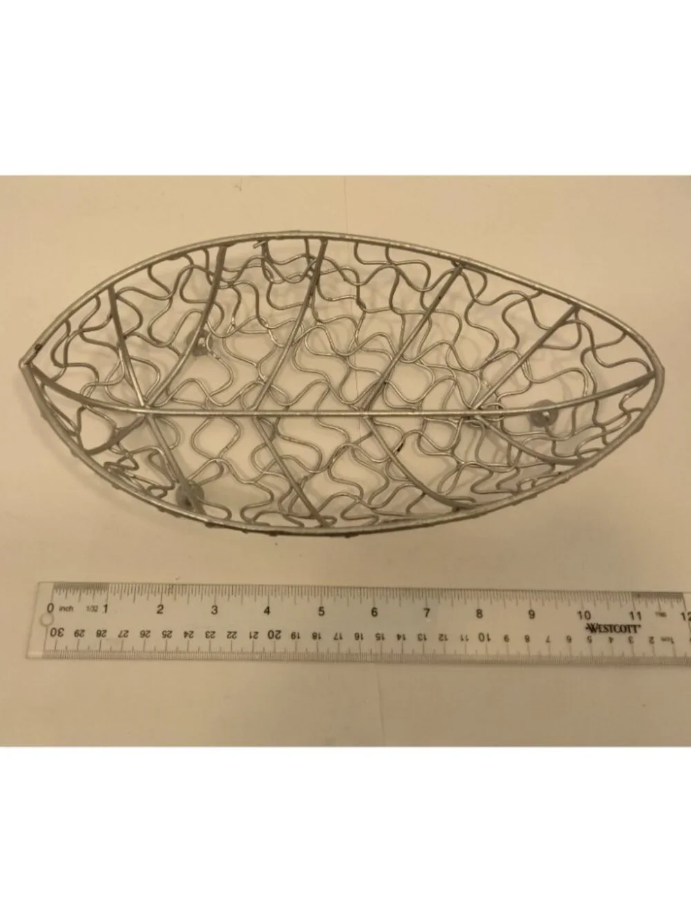 Silver Filigree Basket Leaf Oval Pedestal Metal Wire Football Shape